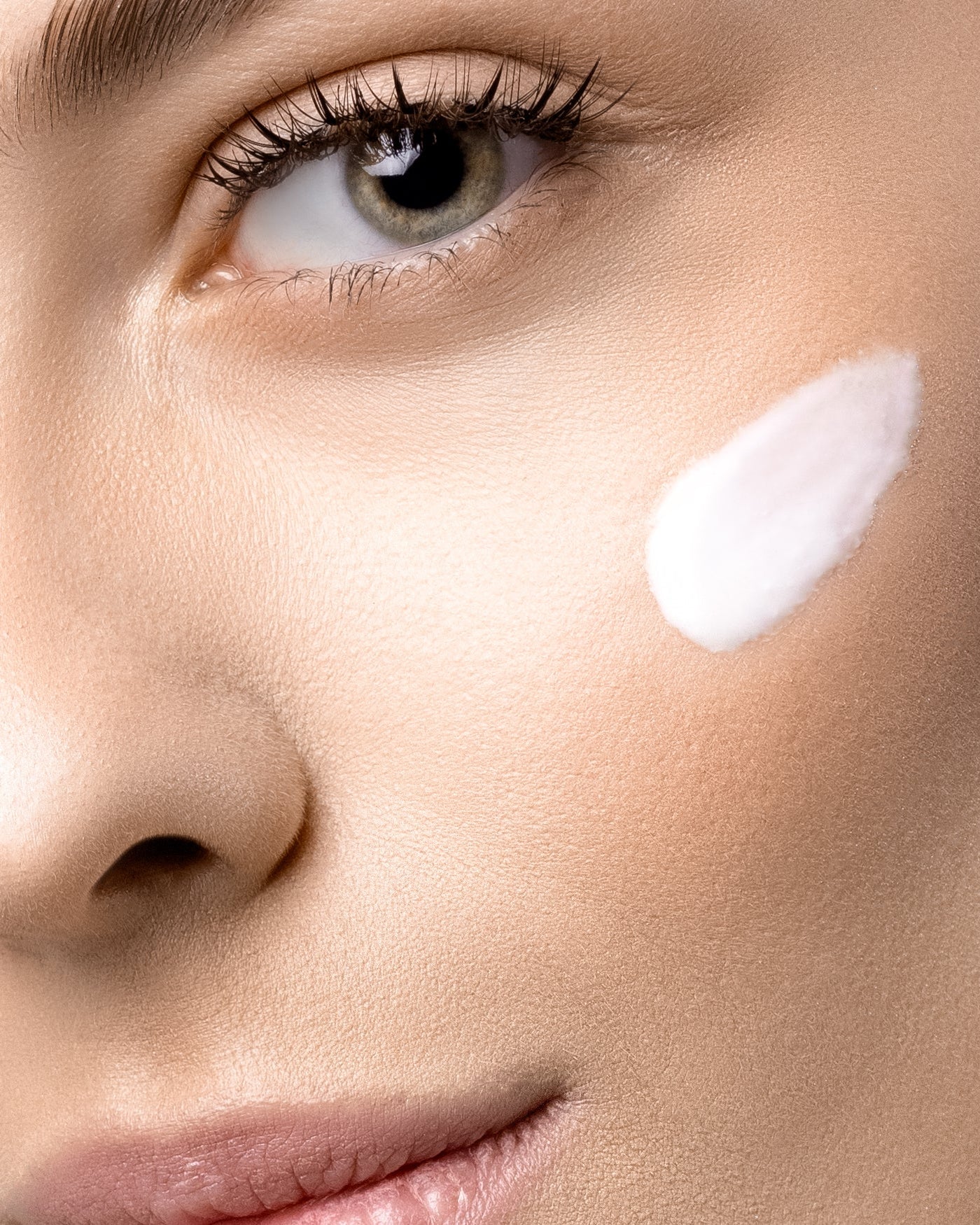 UV Defense SPF50 Suncare Lotion - 30 ml